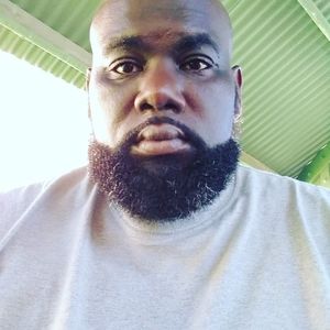 Meet your Posher, Levon